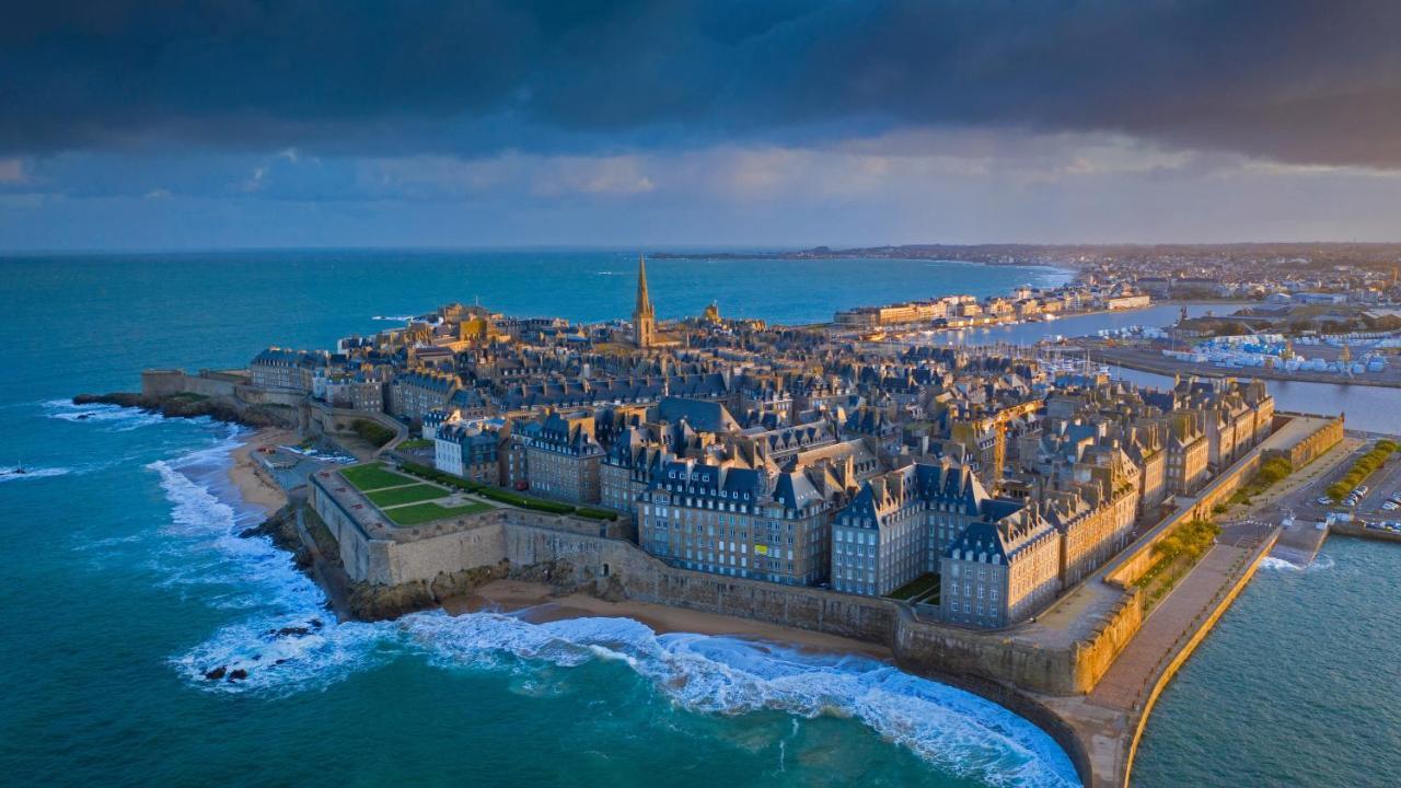 Ker Brunat Centre Historique Idealement Situe Cosy Calme Grand Appartement Dinan Luaran gambar
